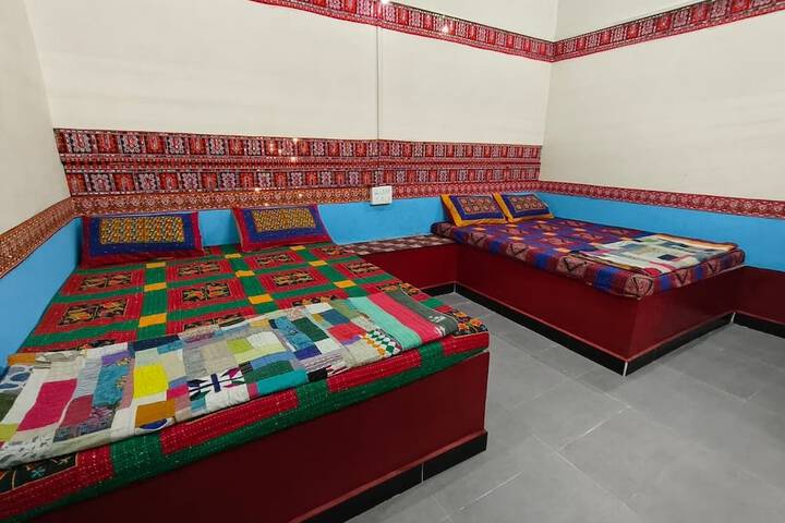 Room 26 of 49