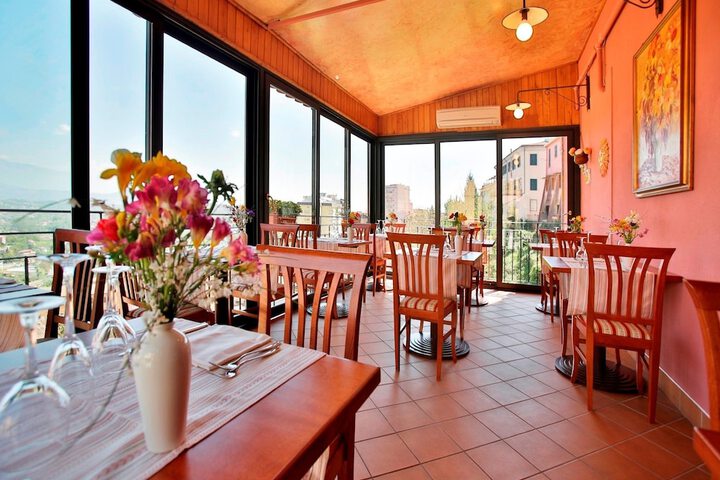 Dining Photos