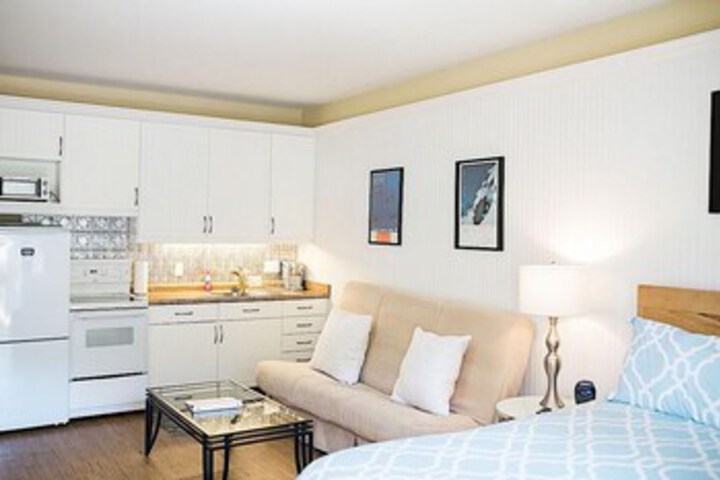 Room 19 of 29