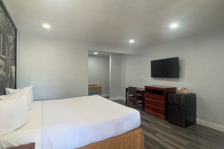 Room 20 of 60