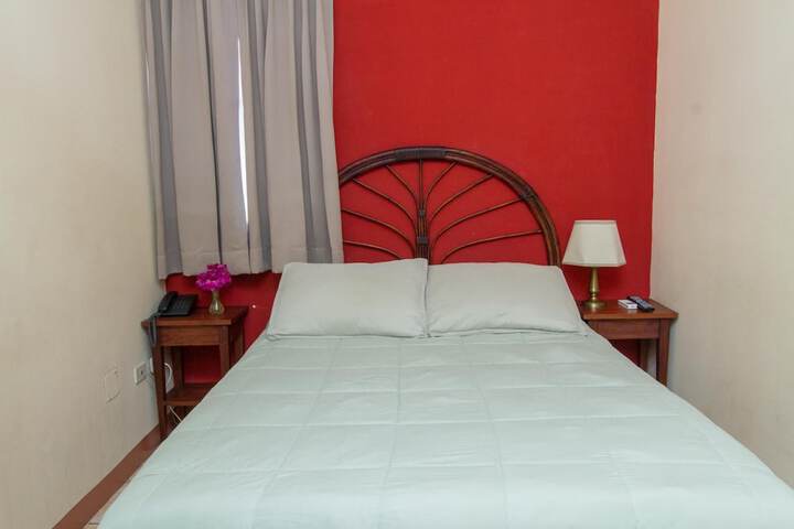 Room 16 of 41