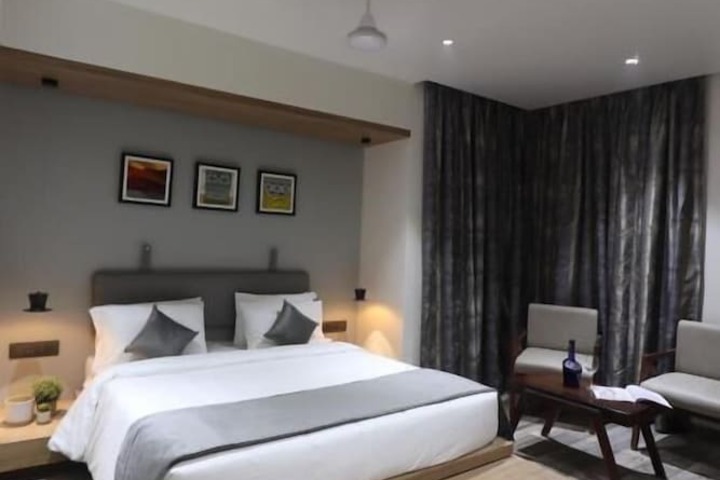 Room 15 of 55