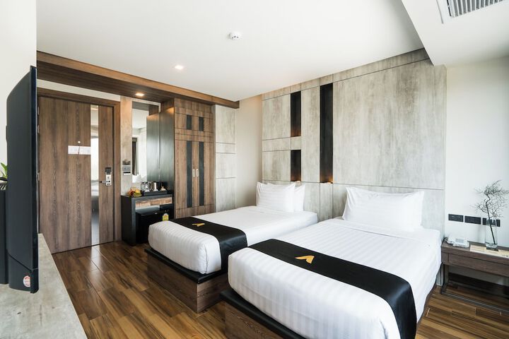Room 45 of 116