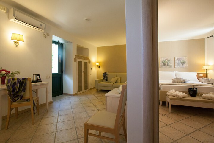 Room 26 of 62
