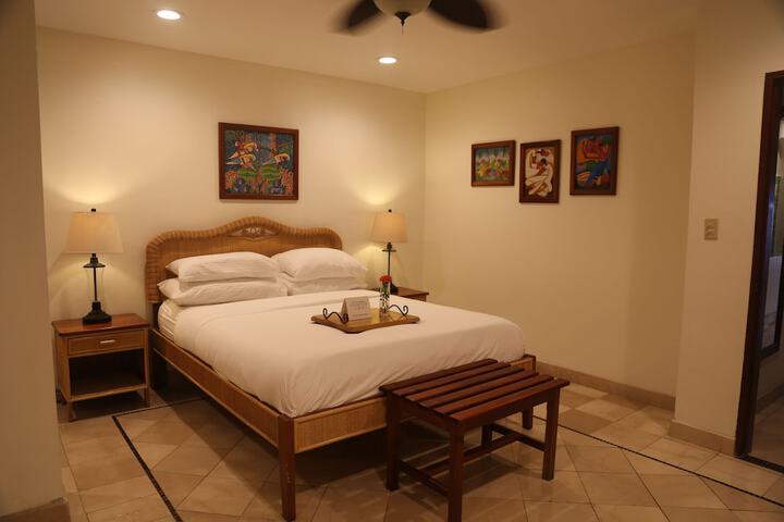 Room 22 of 31