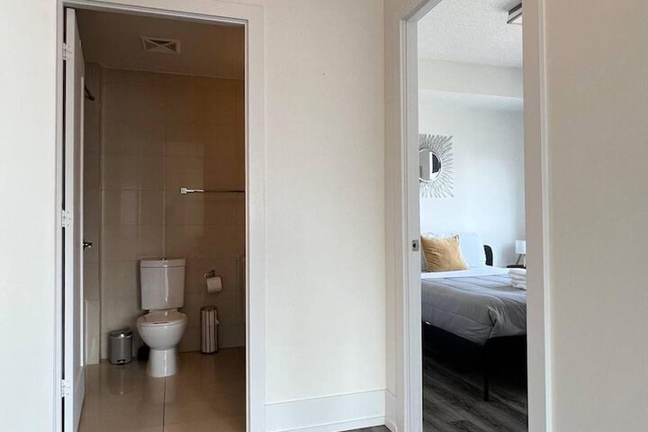 Room 379 of 448