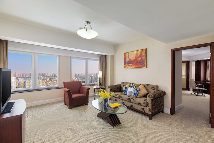 Room 32 of 111
