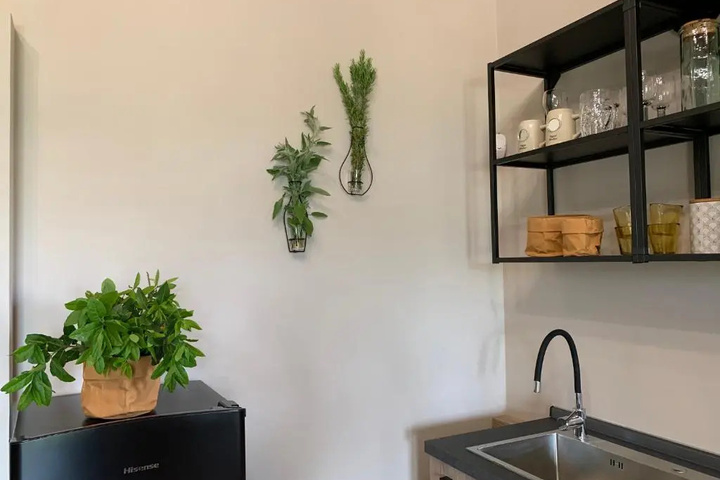 Room 3 of 17