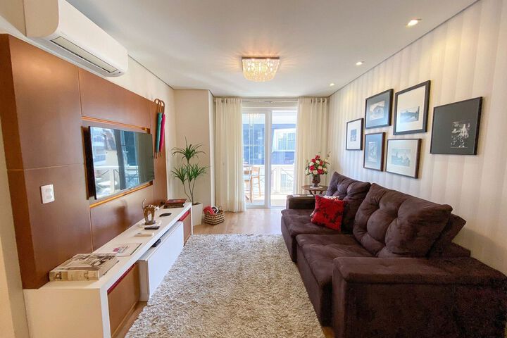 Room 15 of 30