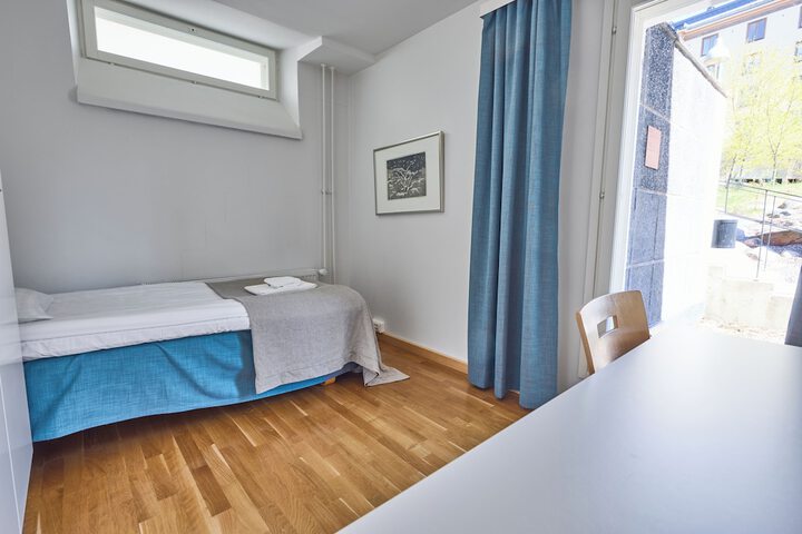 Room 70 of 141