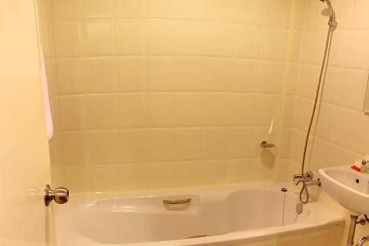 Room 19 of 29