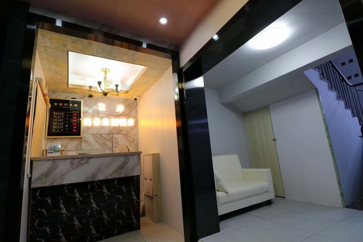 Hotel Interior 16 of 28