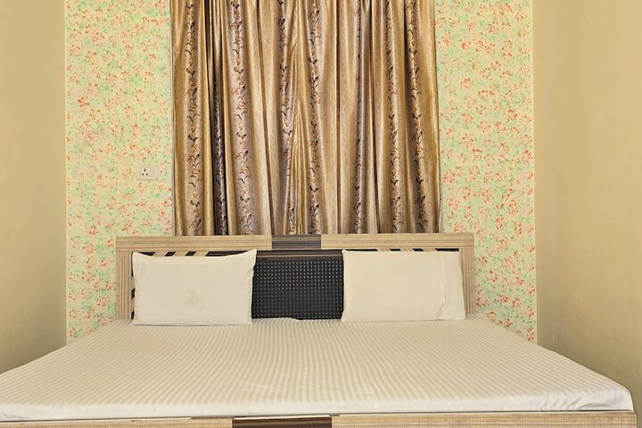 Room 14 of 75