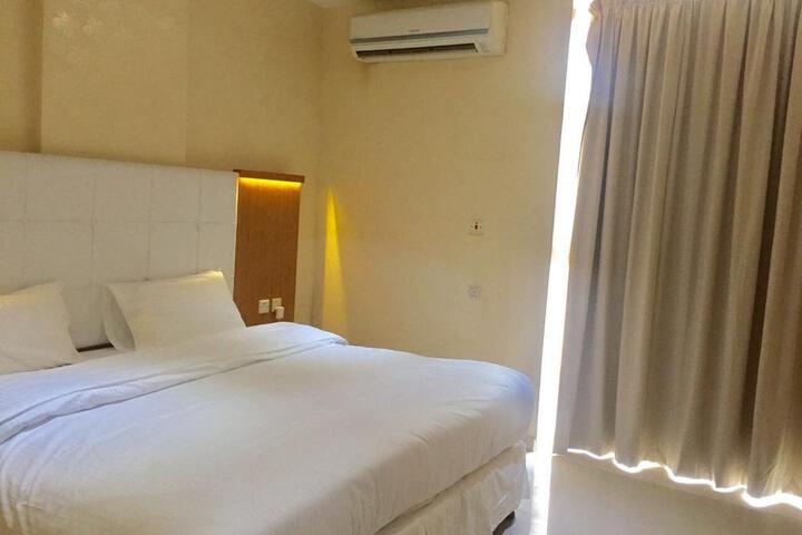 Capital O 338 Asian Hotel