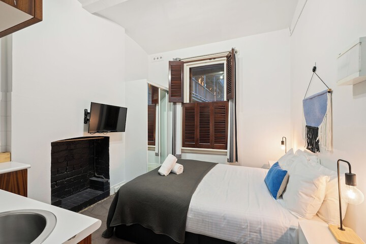 Room 60 of 318