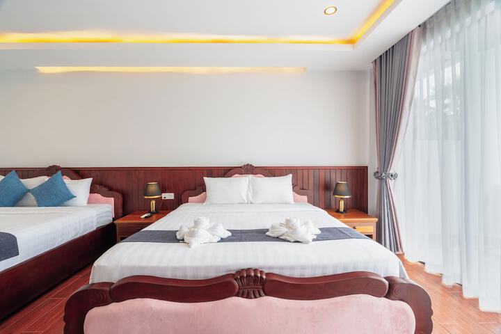 Room 25 of 109