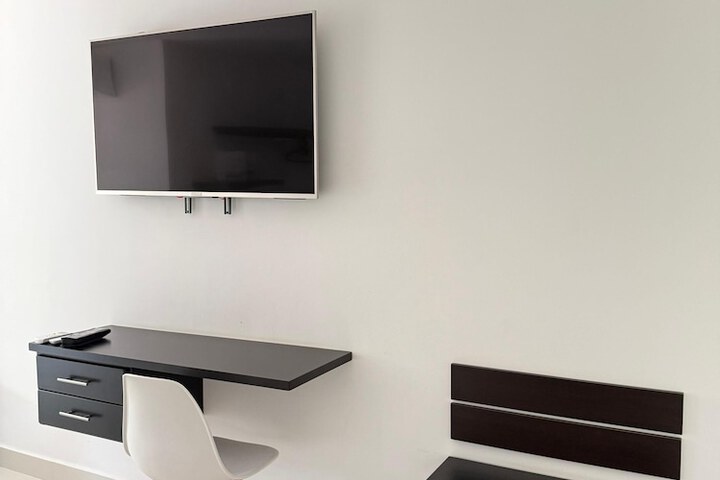 Room 50 of 104