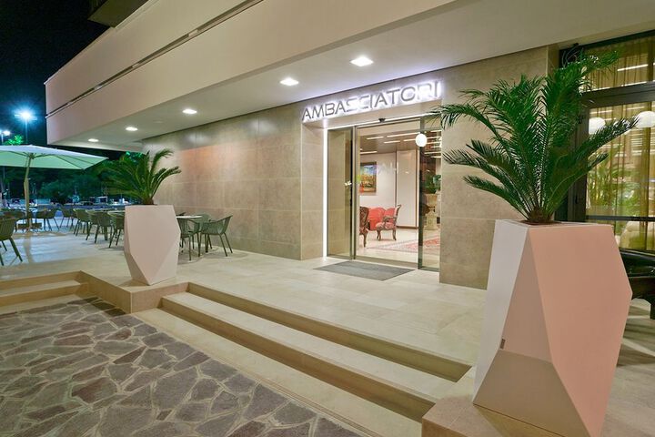Hotel 28 of 35