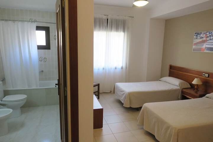 Room 28 of 47