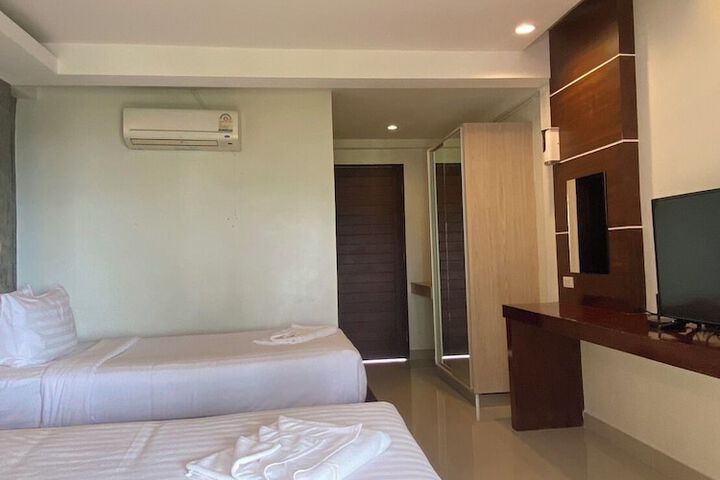 Room 17 of 78