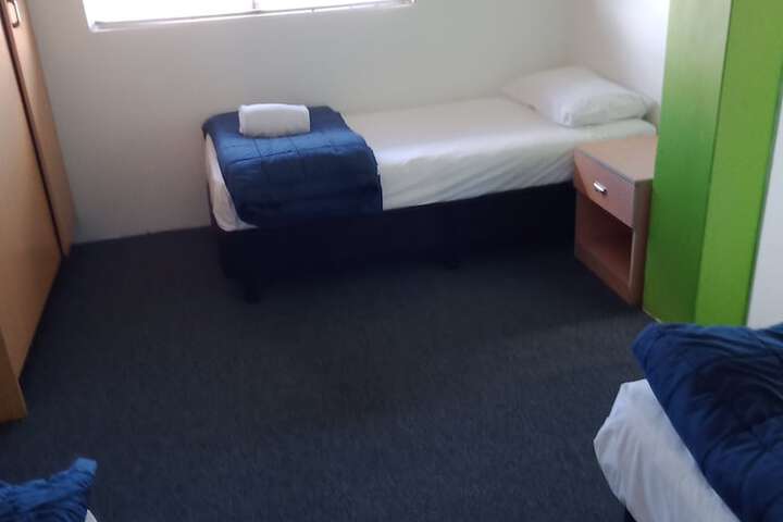 Room 11 of 72