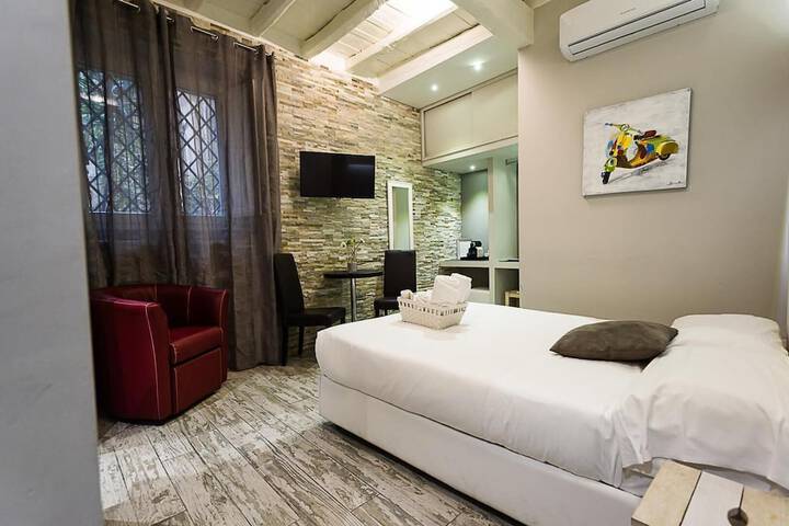 Room 17 of 50