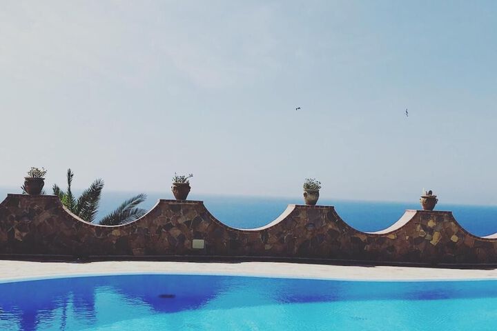 Pool Hotel
