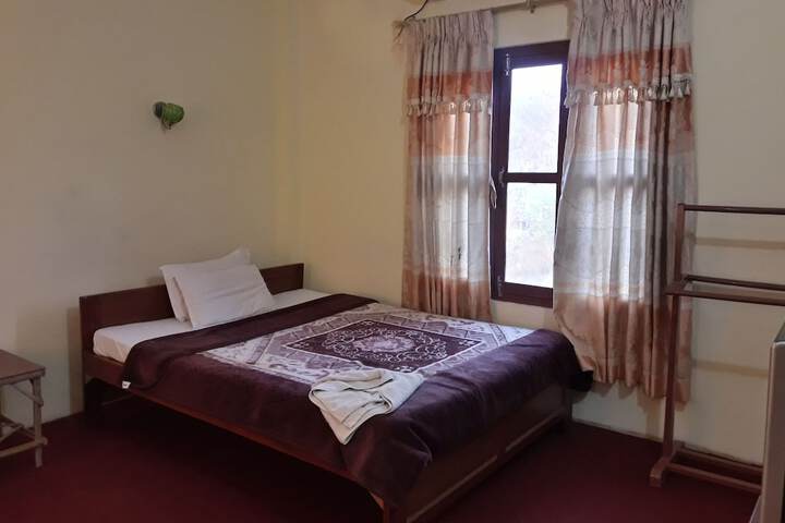 Room 19 of 63