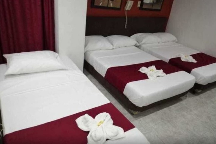Room 15 of 24