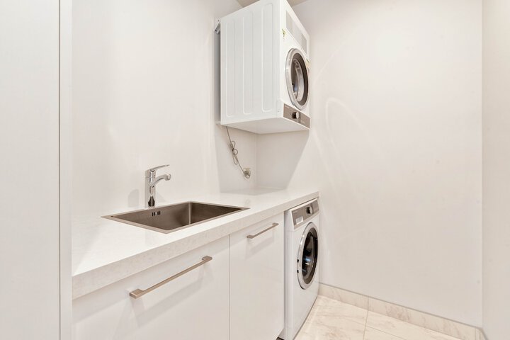 Laundry 79 of 121