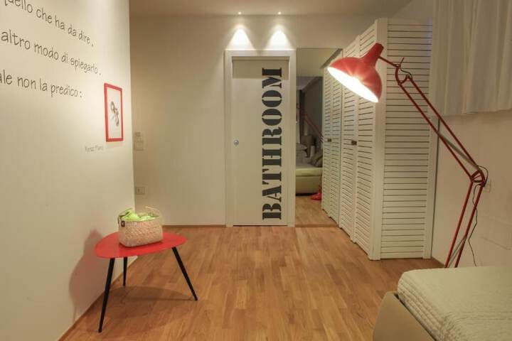 Room 18 of 49