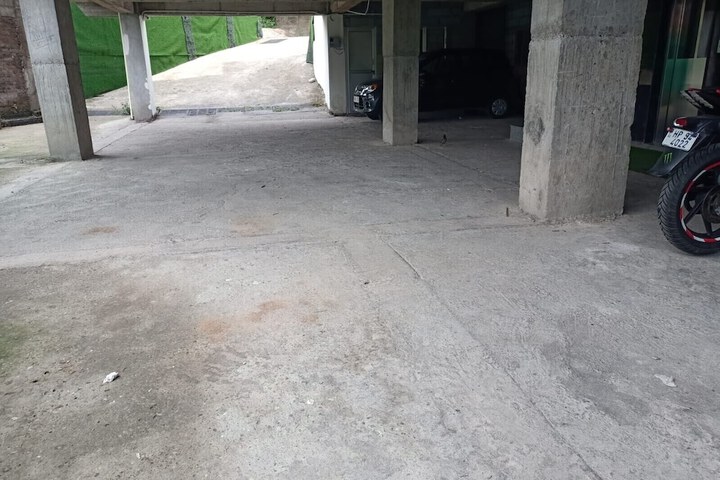 Property Grounds 62 of 73