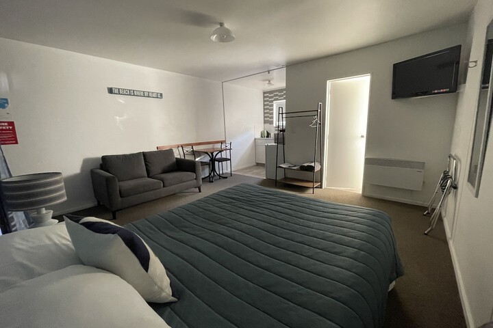 Room 20 of 62