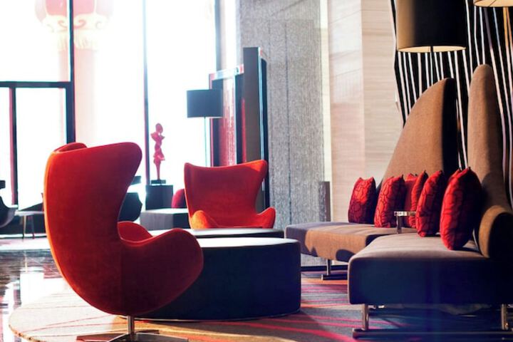 Guest Lobby
