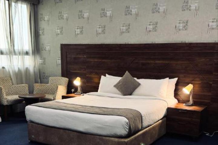 Oyyo Plaza Hotel Apartment