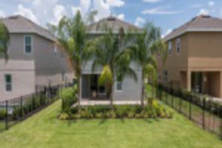 Hotel Exterior 13 of 288