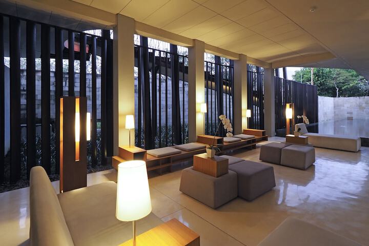 Hotel Lobby
