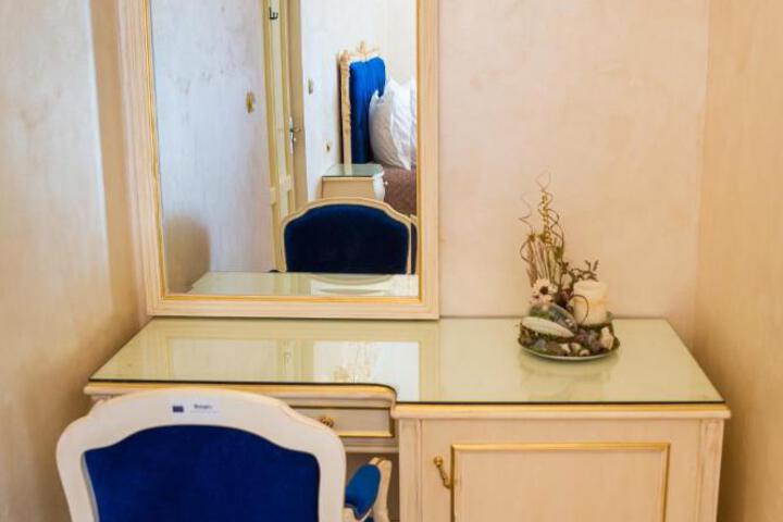 General 52 of 93