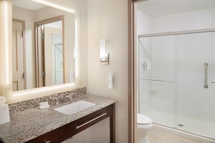Bathroom shower