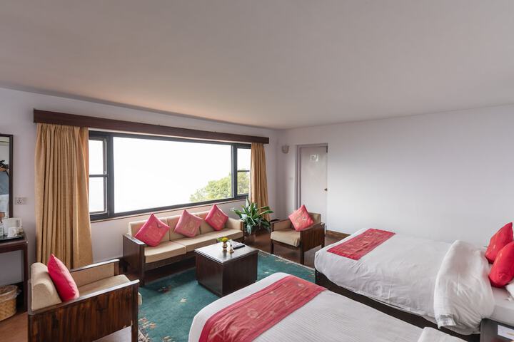 Room 15 of 48