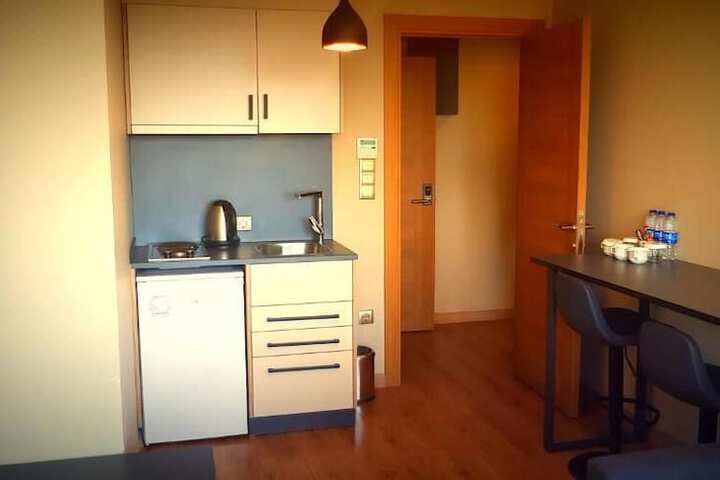 Room 12 of 49