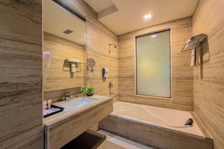 Room 29 of 57
