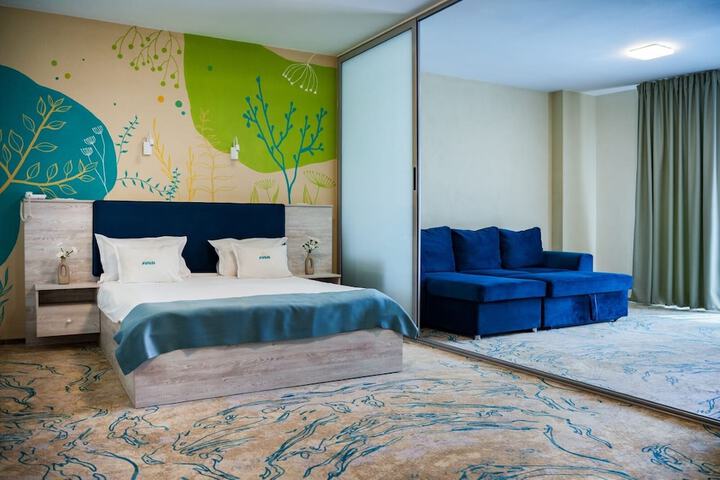 Room 11 of 51
