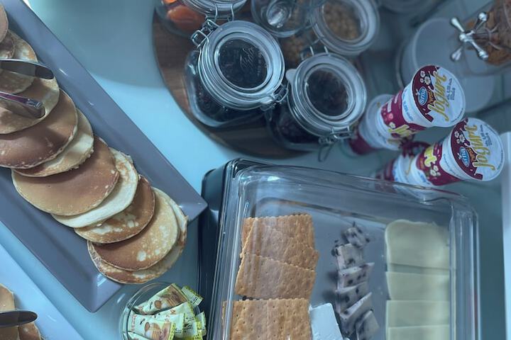 Dining 171 of 257