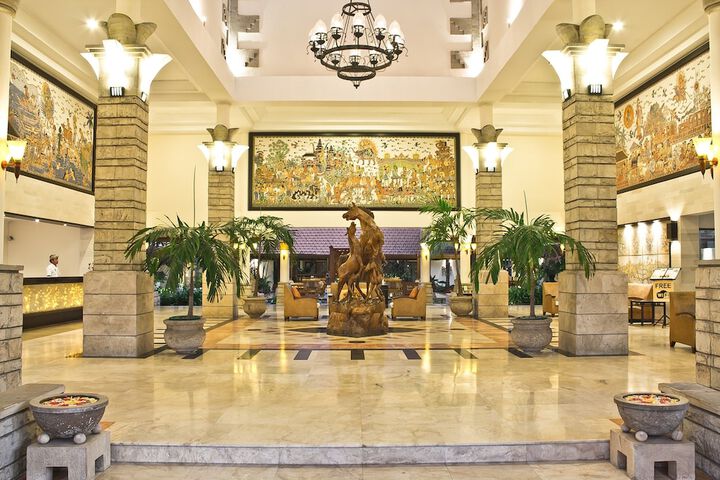 Hotel Interior 2 of 60
