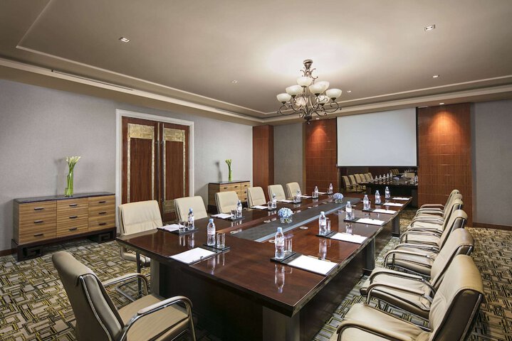 Meeting 28 of 33