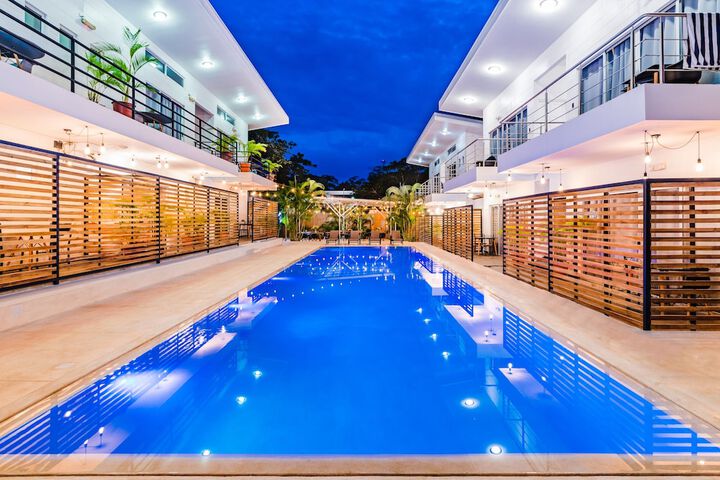 Exterior of In the Shade Hotel - Coworking - Adults Only