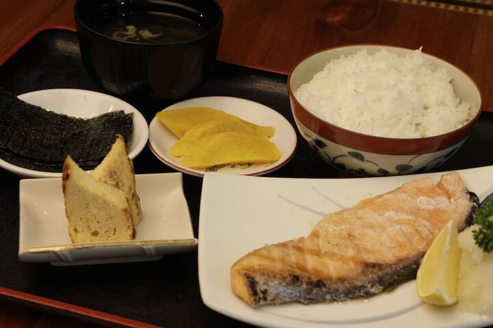 Breakfast meal