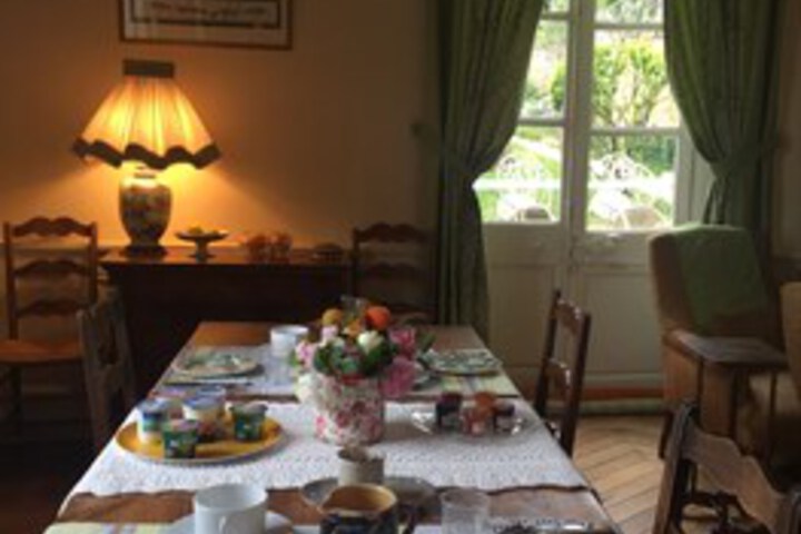 Breakfast/Coffee Service 10 of 49