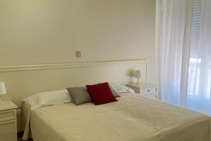 Room 38 of 154